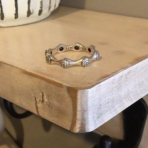 Pandora Modern Love Pod Ring